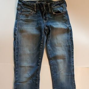 American eagle size 2 super stretch skinny kick